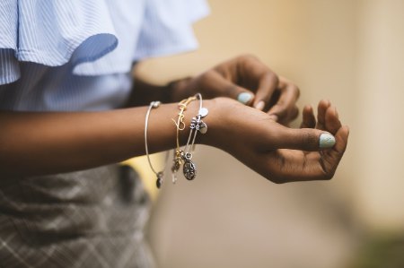 How to Design Your Own Jewelry at Home
